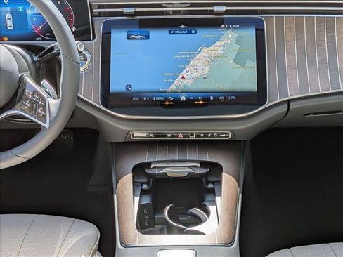 New 2026 Mercedes-Benz E 450 4MATIC Sedan image 11