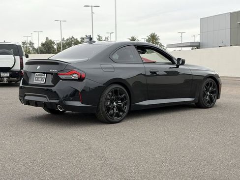 Used 2026 BMW 230i Coupe w/ M Sport Package RWD image 6