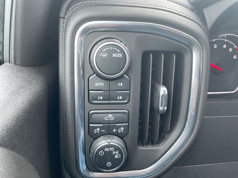 Used 2021 Chevrolet Silverado 1500 LT w/ All Star Edition Plus image 24