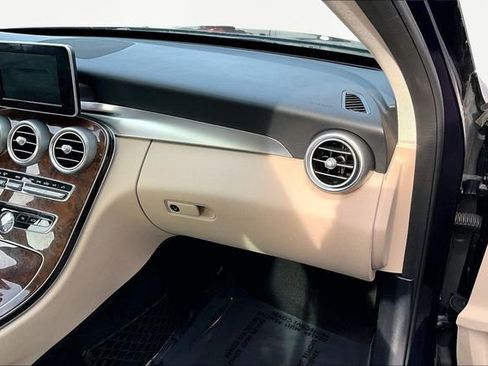 Used 2016 Mercedes-Benz C 300 C 300 image 18