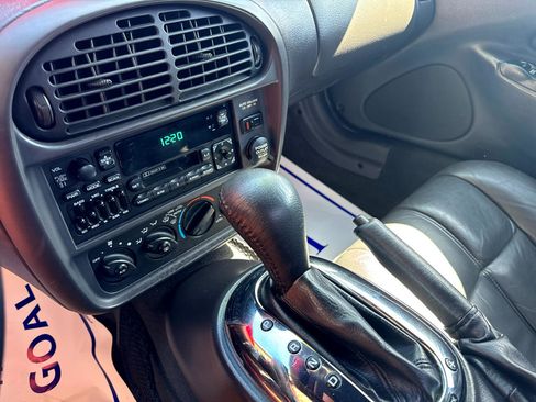 Used 2000 Plymouth Prowler image 12