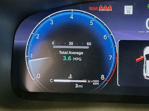 Used 2026 Toyota Corolla Cross XLE w/ Convenience Package FWD image 19
