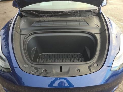 Used 2023 Tesla Model Y Long Range image 22