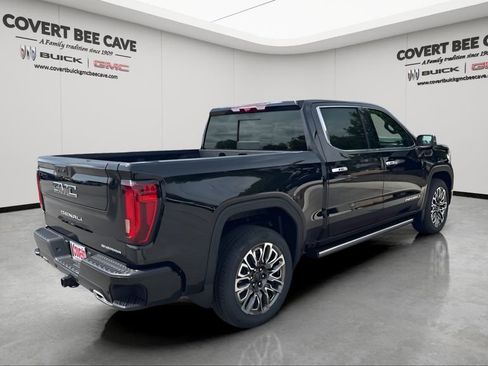 New 2025 GMC Sierra 1500 Denali Ultimate image 9