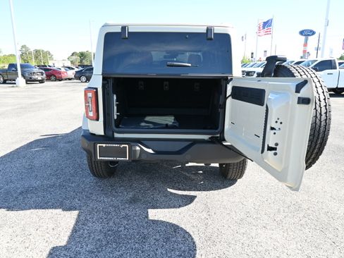 New 2026 Ford Bronco Outer Banks AWD/4WD image 6