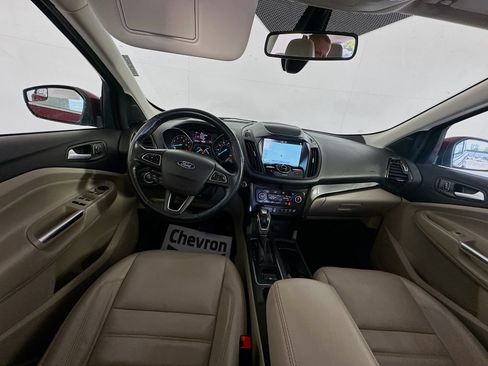 Used 2019 Ford Escape Titanium AWD/4WD image 22