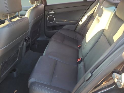 Used 2008 Pontiac G8 GT w/ Premium Package image 9