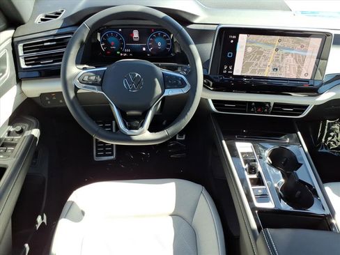 New 2026 Volkswagen Atlas Cross Sport SEL Premium R-Line image 17