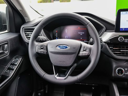 Certified 2023 Ford Escape Active FWD image 15