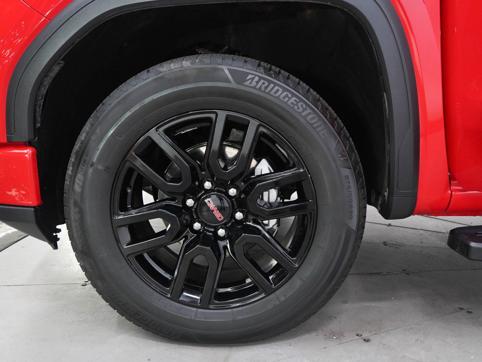 Used 2024 GMC Sierra 1500 Elevation w/ LPO, Elevation Black Package AWD/4WD image 31