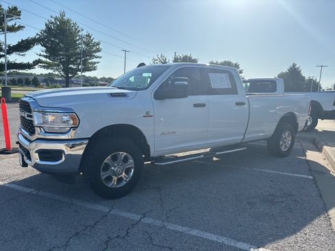 Used 2024 RAM 3500 Big Horn AWD/4WD image 14