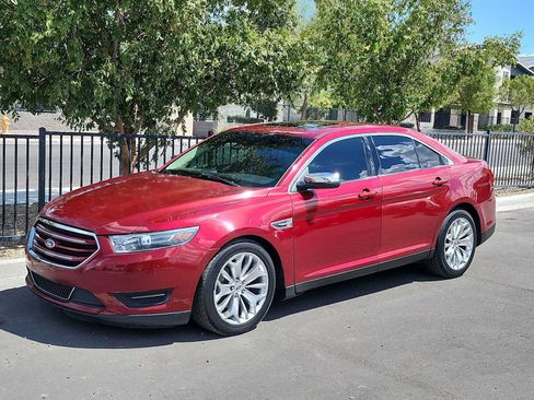 Used 2019 Ford Taurus Limited FWD image 4
