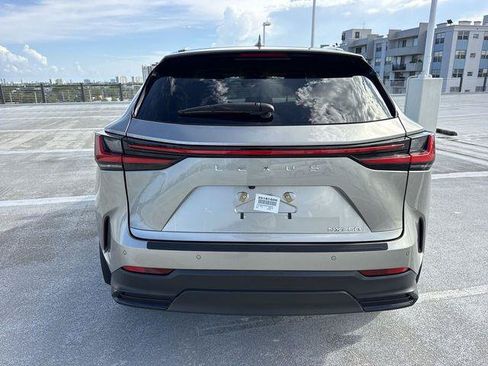 Certified 2025 Lexus NX 250 FWD w/ Accessory Package (K3) image 24