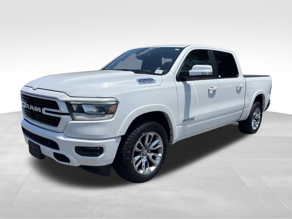Used 2019 RAM 1500 Laramie w/ Sport Appearance Package AWD/4WD image 9