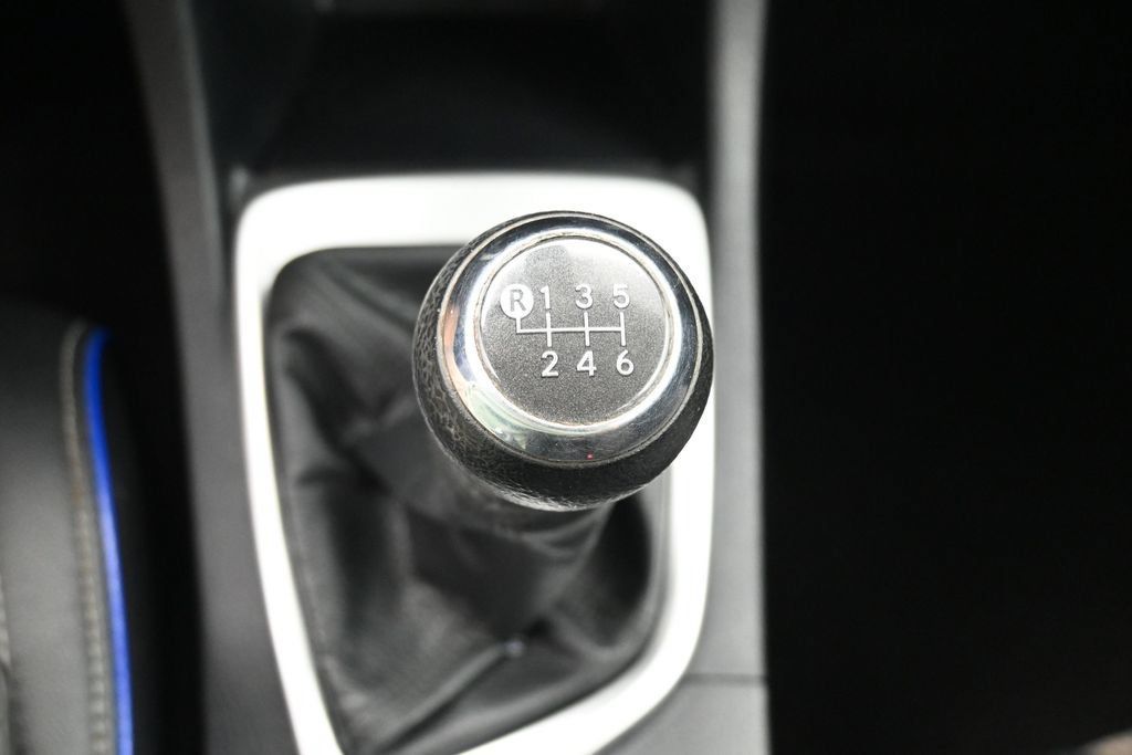 Used 2018 Toyota Corolla SE FWD image 22