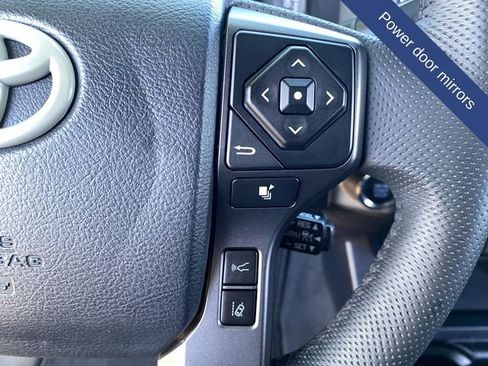 Used 2020 Toyota Tacoma TRD Off-Road AWD/4WD image 33