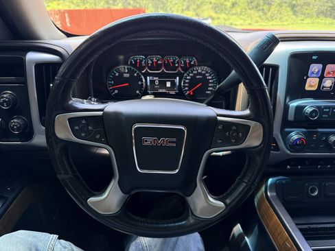 Used 2017 GMC Sierra 1500 SLT w/ SLT Premium Package AWD/4WD image 30