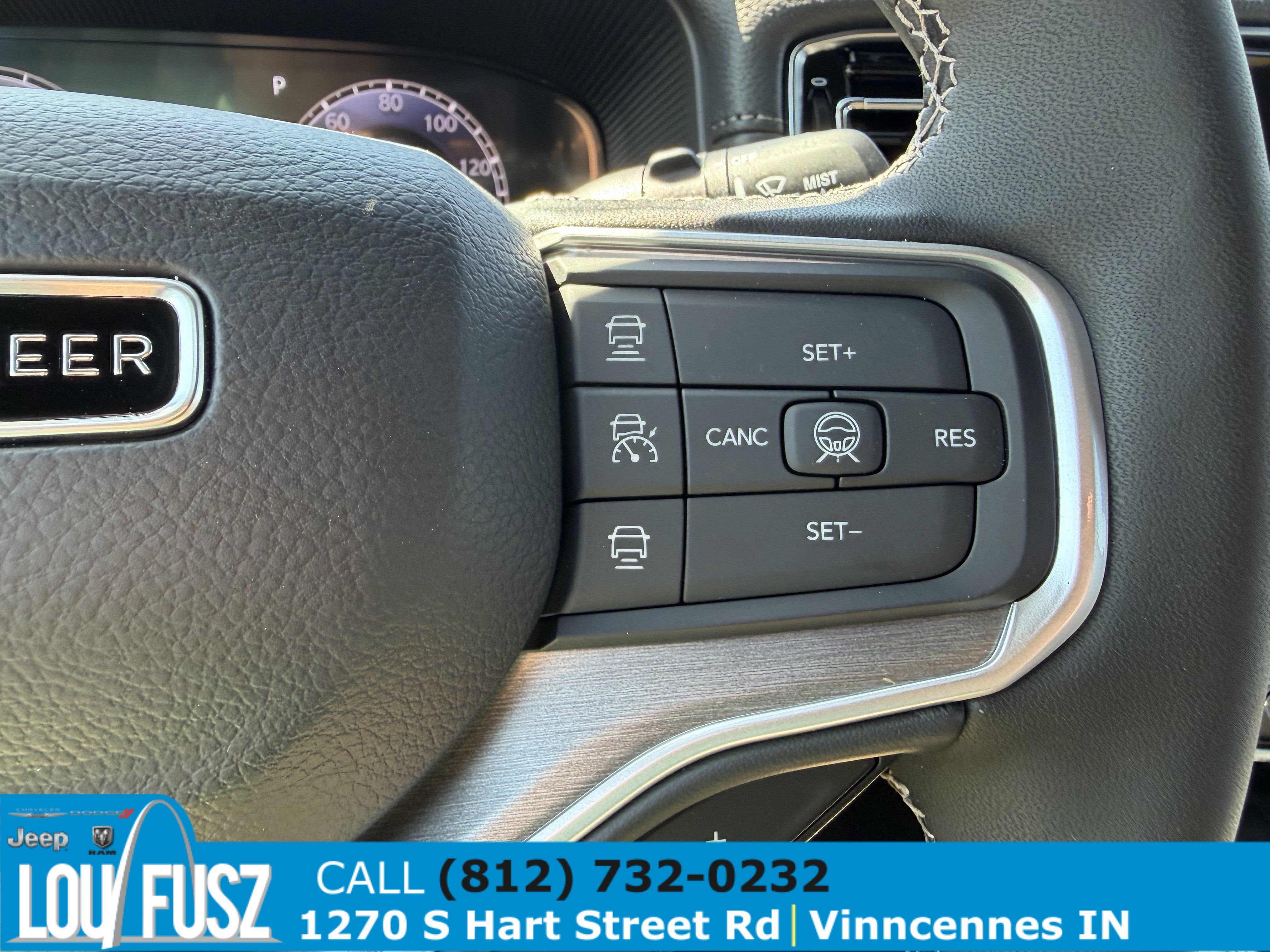 New 2026 Jeep Grand Wagoneer L 4WD w/ Premium Group I image 21