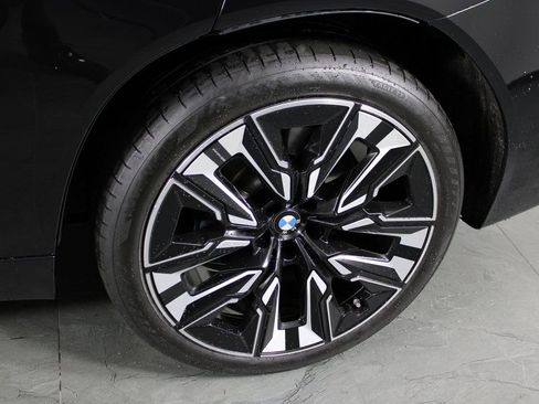 Used 2025 BMW X3 M50 w/ Premium Package image 9