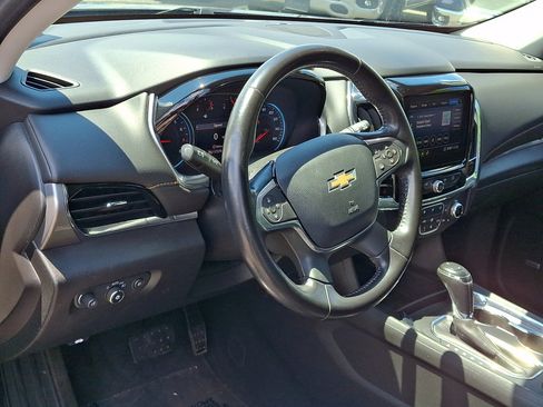 Used 2020 Chevrolet Traverse LT w/ LT Premium Package AWD/4WD image 25