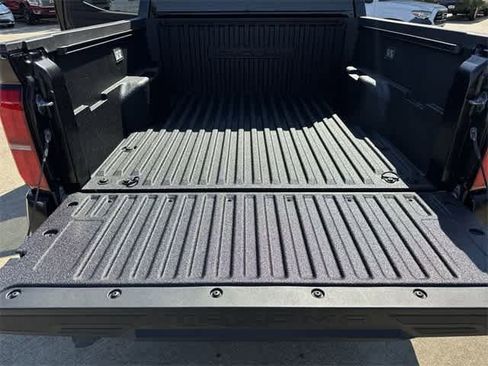 New 2025 Toyota Tacoma SR5 image 15