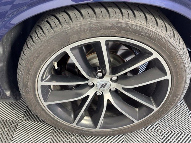 Used 2017 Dodge Challenger R/T Scat Pack RWD image 24