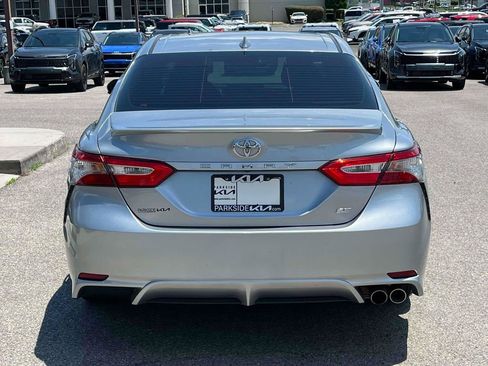 Used 2019 Toyota Camry SE FWD image 26