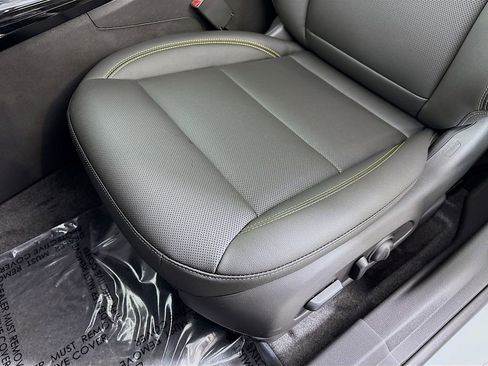 New 2026 Chevrolet Trax ACTIV w/ Sunroof Package image 18