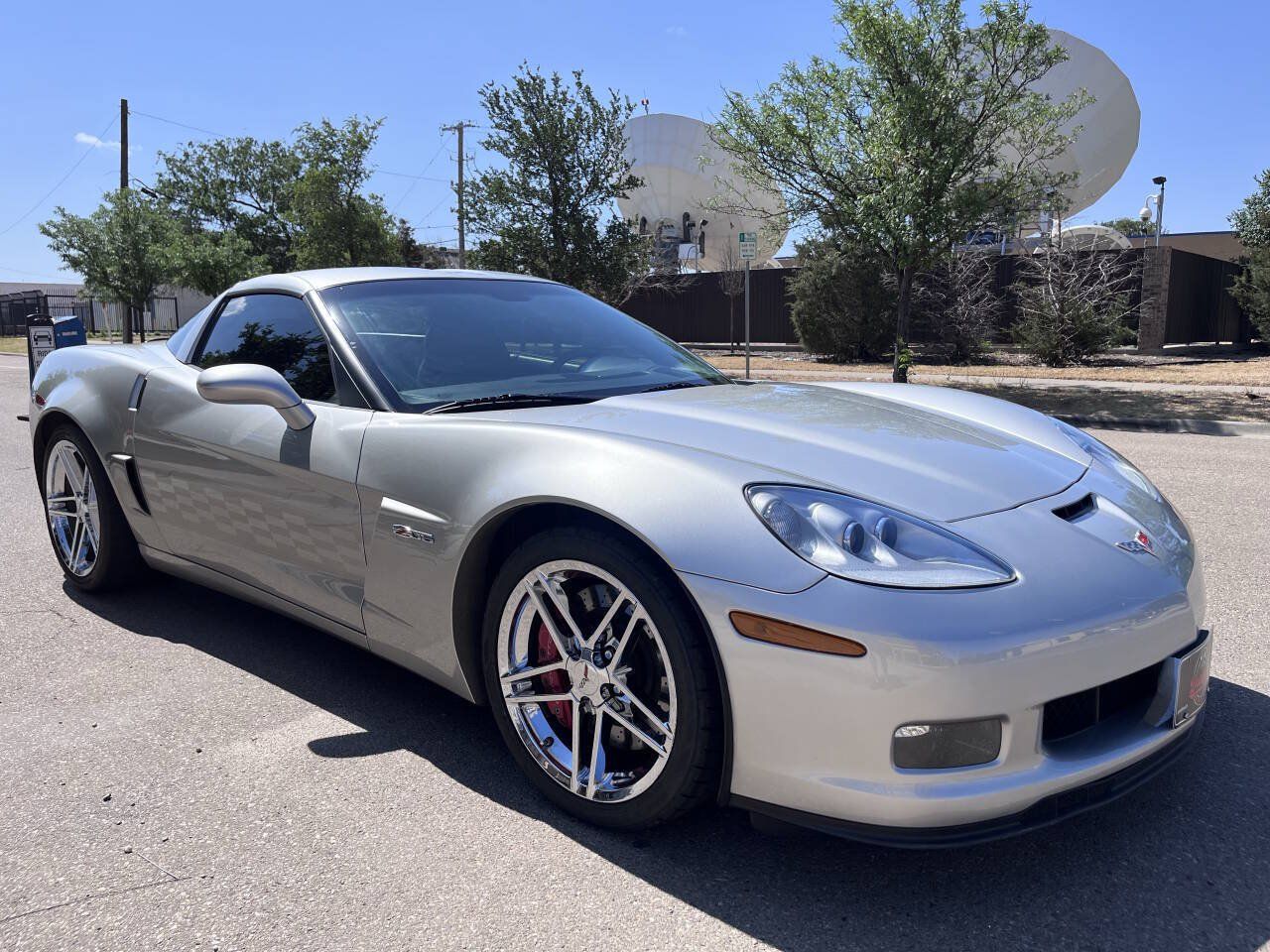 Used 2006 Chevrolet Corvette Z06 w/ Preferred Equipment Group RWD image 12