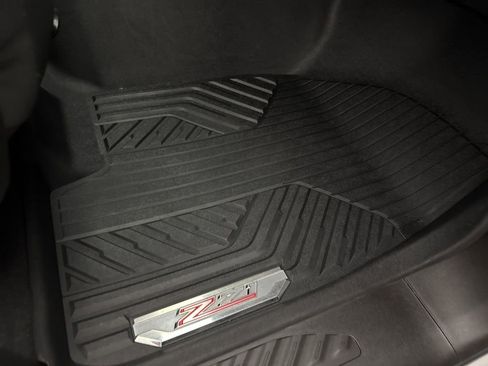 Used 2021 Chevrolet Silverado 1500 Custom Trail Boss image 39