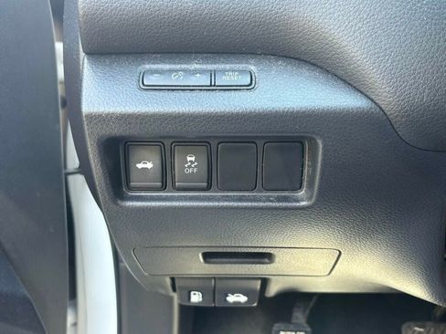 Used 2017 Nissan Altima 2.5 S w/ Power Driver Seat Package FWD image 31