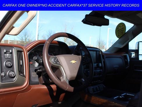 Used 2015 Chevrolet Silverado 2500 High Country w/ Duramax Plus Package image 17