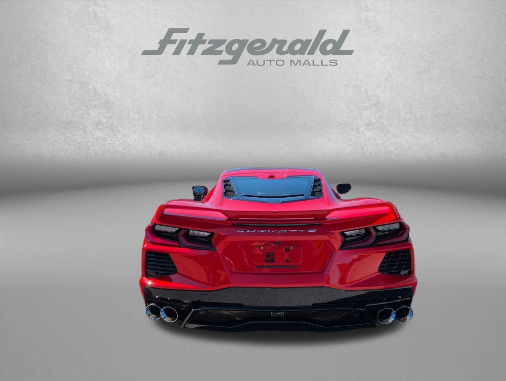 Used 2022 Chevrolet Corvette Stingray Premium Cpe w/ Z51 Performance Package RWD image 5