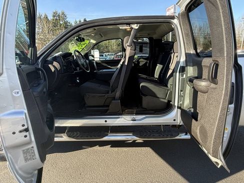 Used 2013 GMC Sierra 3500 SLE image 19