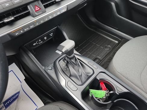 Used 2025 Kia K4 FWD image 26
