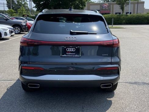 Used 2025 Audi Q5 Premium w/ Convenience Package AWD/4WD image 6