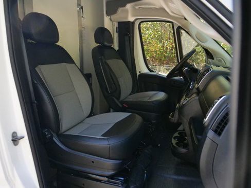 Used 2024 RAM ProMaster 3500 w/ Quick Order Package 22G SLT image 44