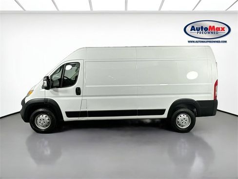 Used 2023 RAM ProMaster 2500 image 8