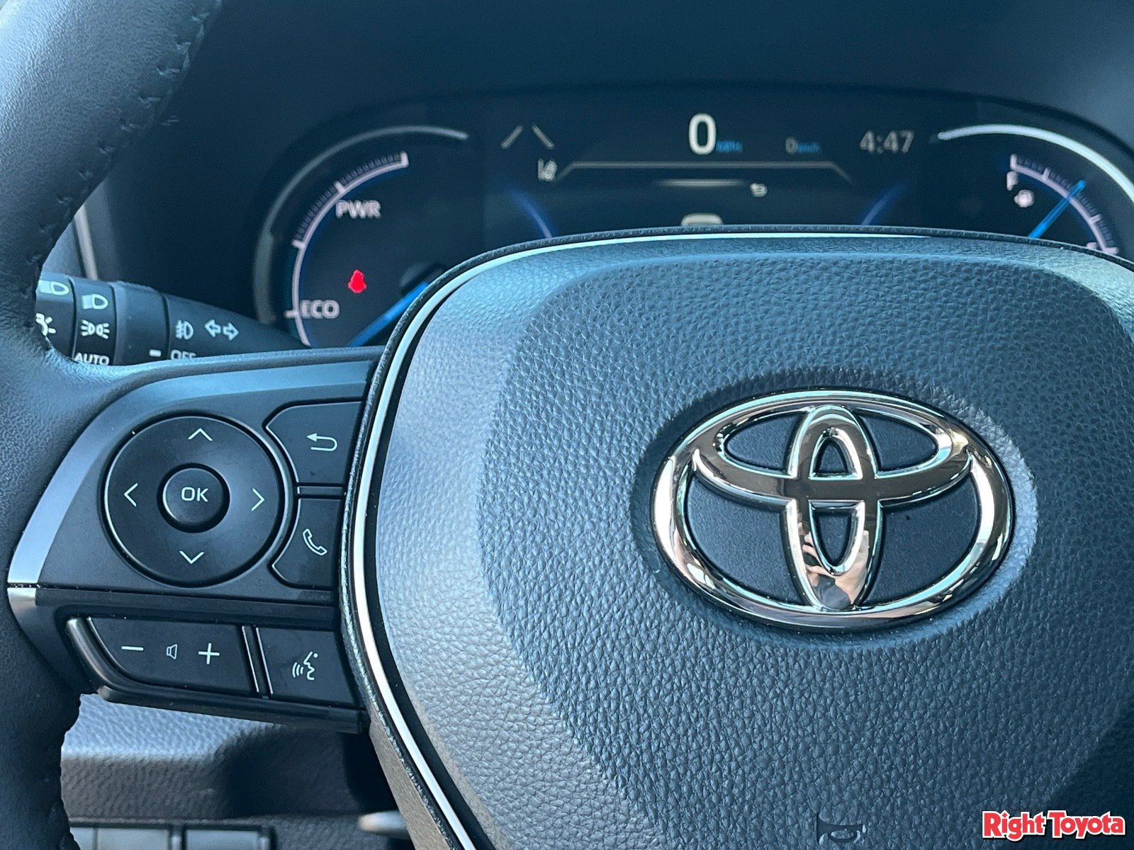 Certified 2025 Toyota RAV4 XLE Premium w/ Weather Package AWD/4WD image 23