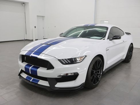 Used 2018 Ford Mustang Shelby GT350 w/ Electronics Package image 7