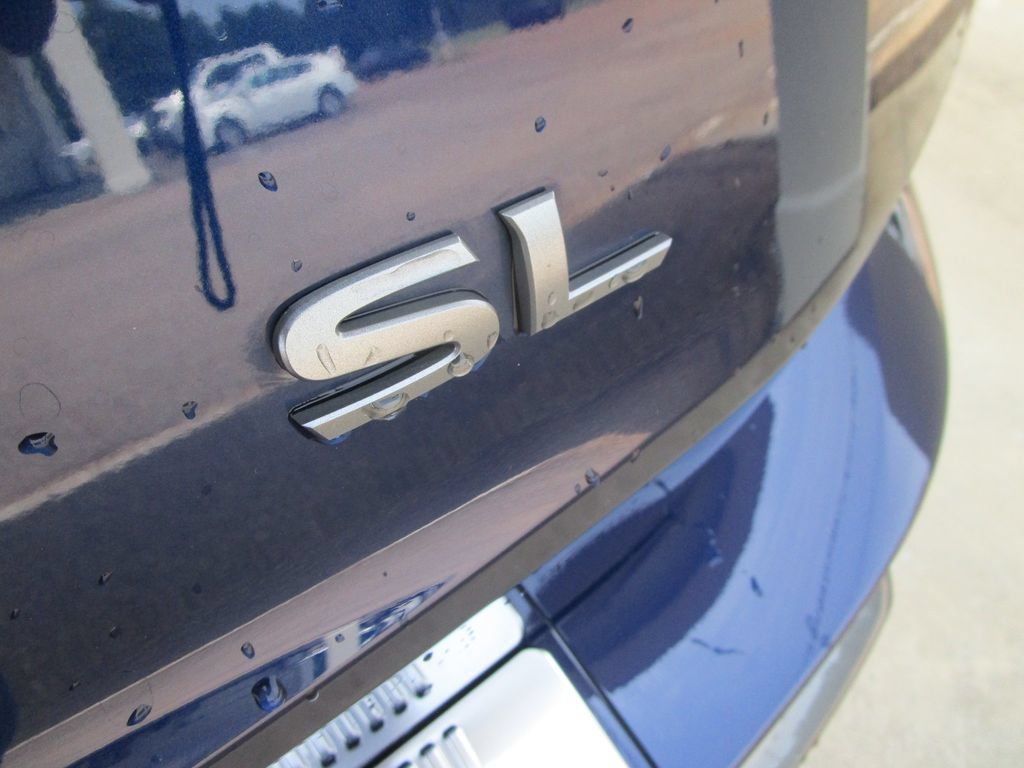 Used 2025 Nissan Rogue SL w/ Tech Package FWD image 15