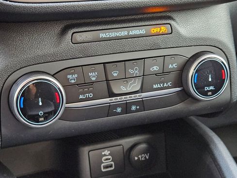 New 2026 Ford Escape Active image 17