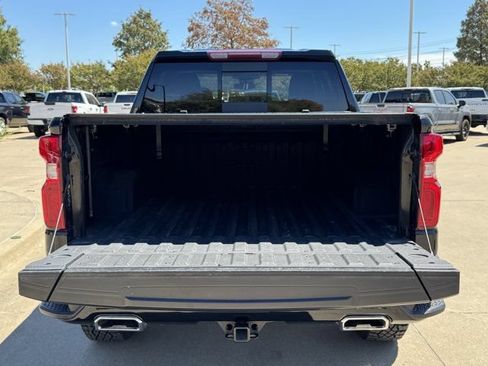 Used 2023 Chevrolet Silverado 1500 LT Trail Boss w/ Convenience Package II AWD/4WD image 34