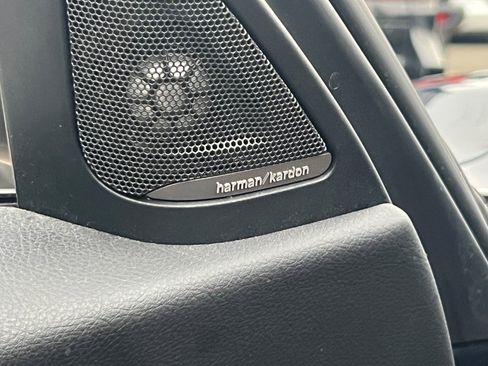 Used 2017 BMW 330e image 16