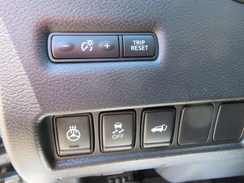 Used 2018 Nissan Murano SL w/ Moonroof Package image 27