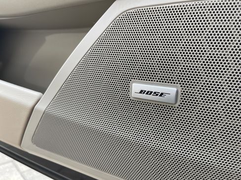 Used 2017 Cadillac XTS Luxury w/ Driver Awareness Package image 9