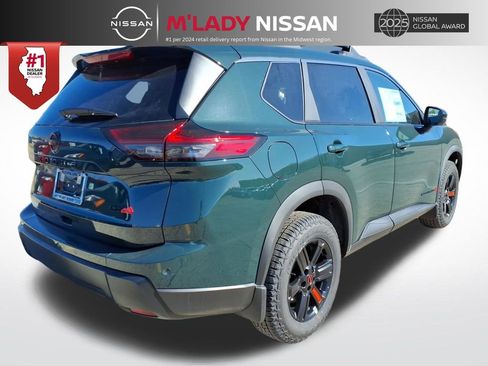 New 2026 Nissan Rogue SV image 7