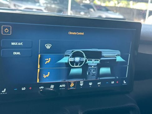 Used 2025 Ford Mustang Coupe RWD image 20