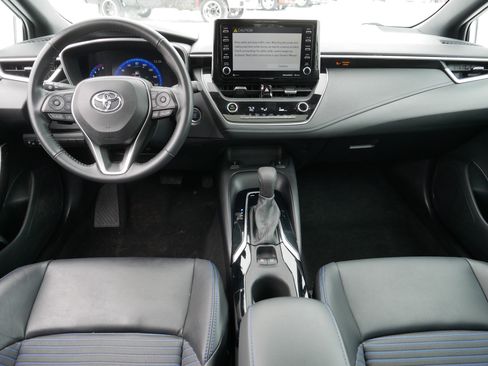 Used 2022 Toyota Corolla XSE image 10