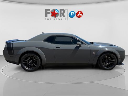 Used 2019 Dodge Challenger R/T Scat Pack RWD image 6